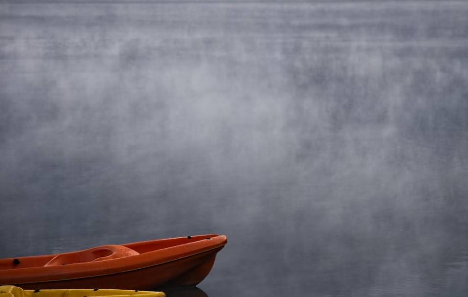 Kayak al amanecer en lago Bled: consejos prácticos y rutas fáciles